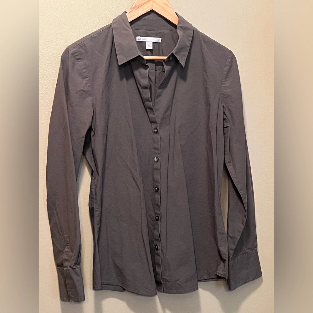 Old Navy button down shirt – L